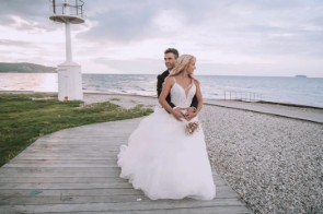 Poročni fotograf Izola – sproščeni in romantični poročni trenutki.